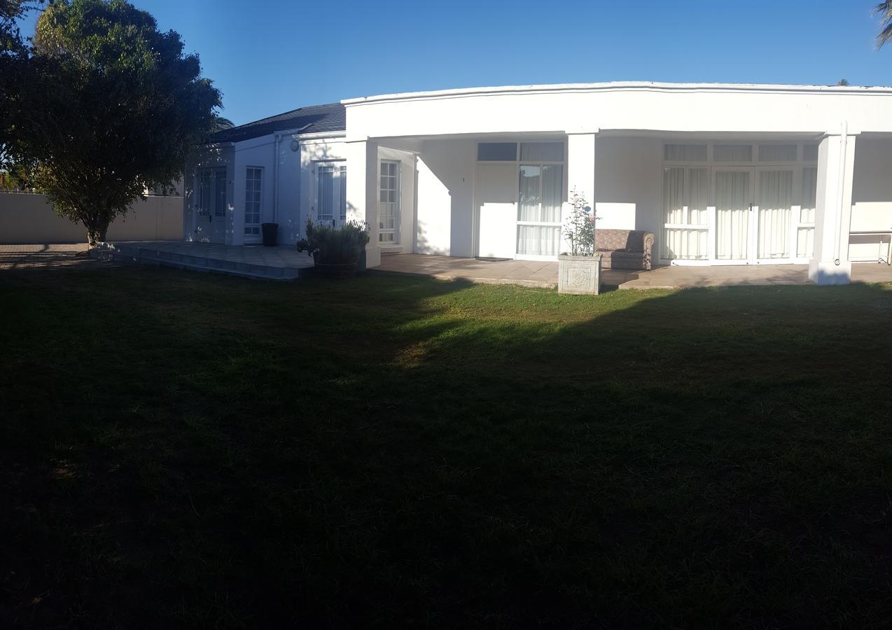 Blu Bed&Breakfast Port Elizabeth Exterior foto