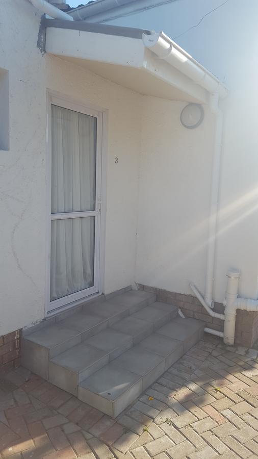 Blu Bed&Breakfast Port Elizabeth Exterior foto