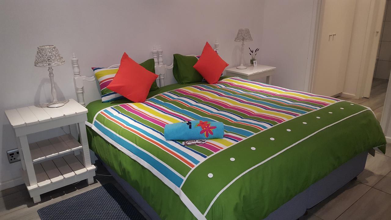 Blu Bed&Breakfast Port Elizabeth Exterior foto